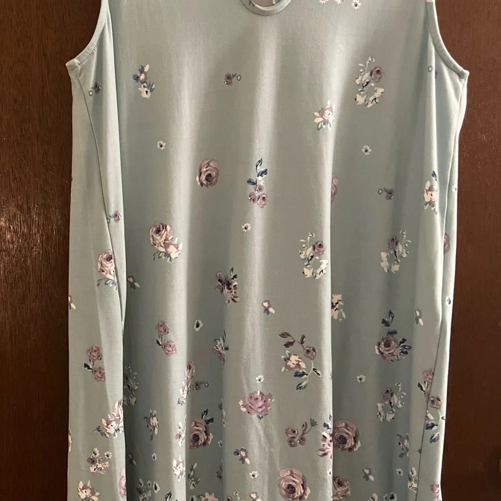 Short Dress - Picture 2 of 5